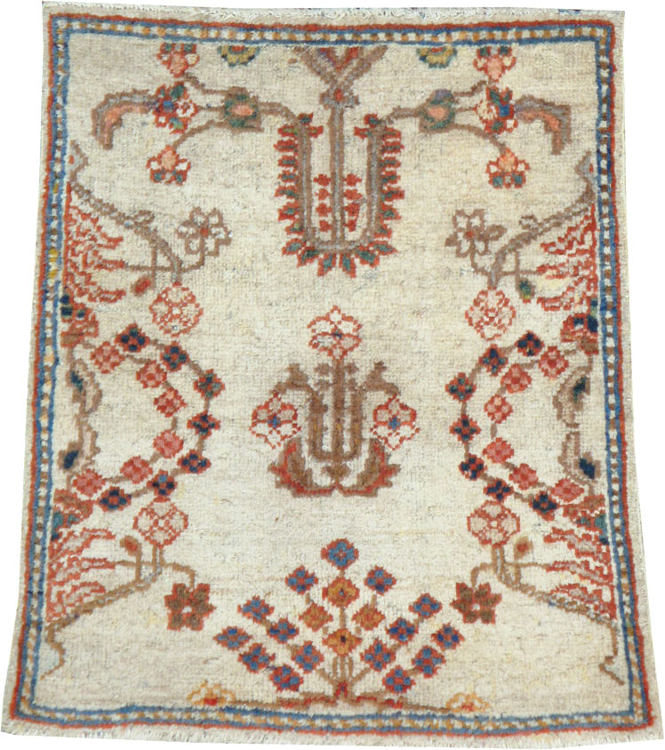 Antique Persian Mahal Rug, No.9460 - Gss