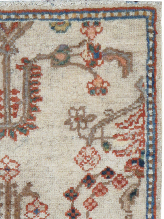 Antique Persian Mahal Rug, No.9460 - Gss