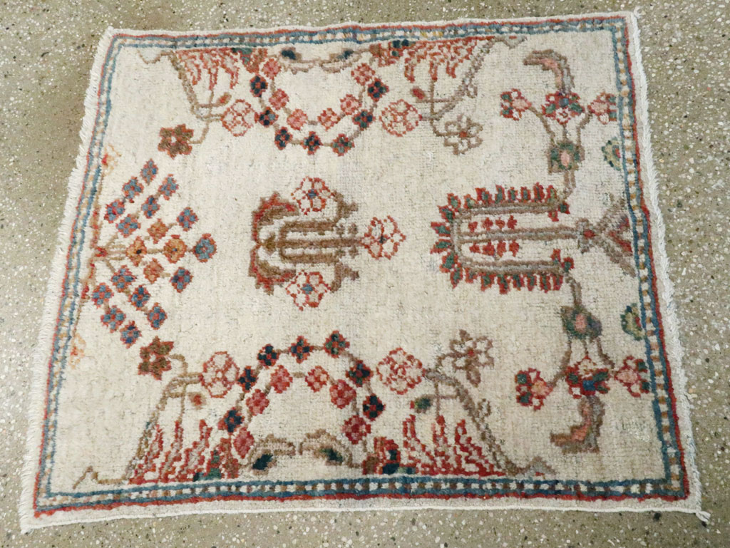 Antique Persian Mahal Rug, No.9460 - Gss