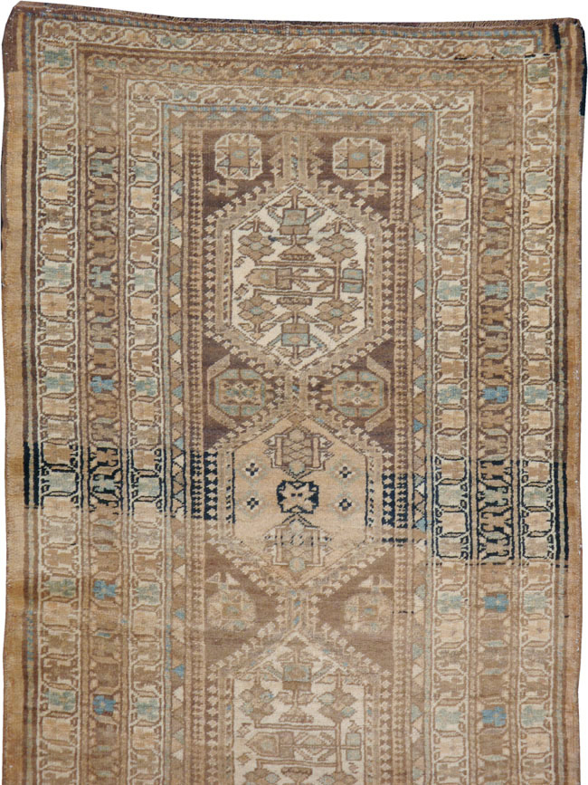 A Serab Runner, No.9482 - Gss