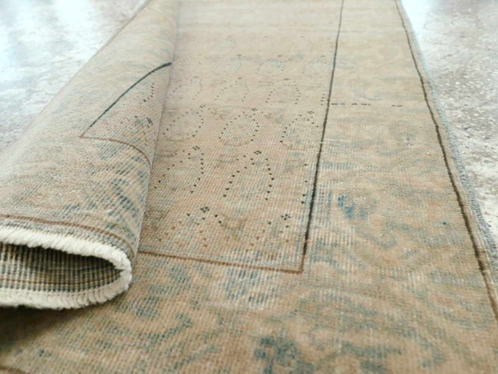 A Sivas Runner, No.9516 - Gss