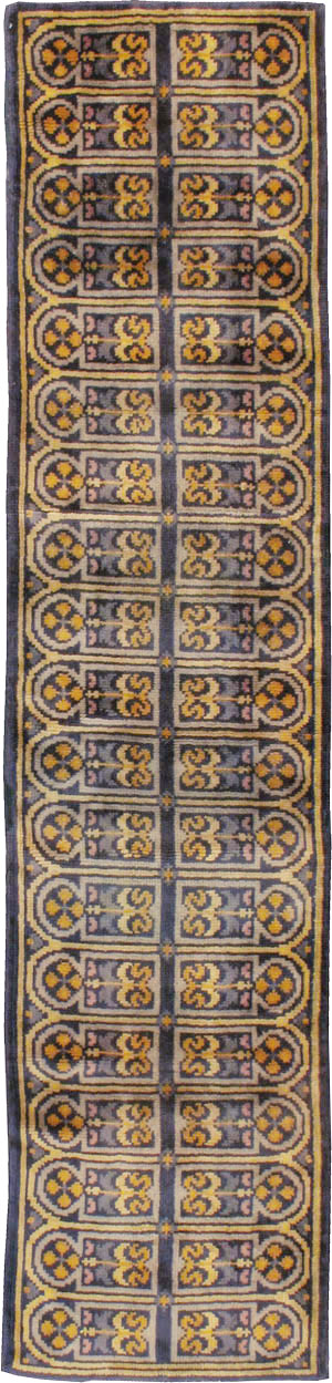 A European Savonnerie Runner, No.9521 - Gss