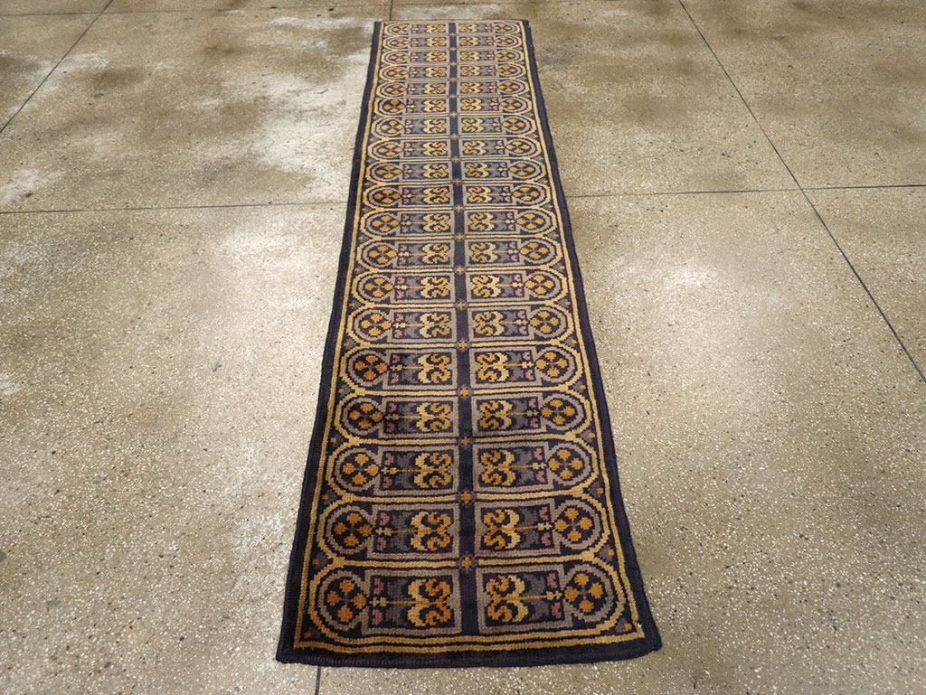 A European Savonnerie Runner, No.9521 - Gss