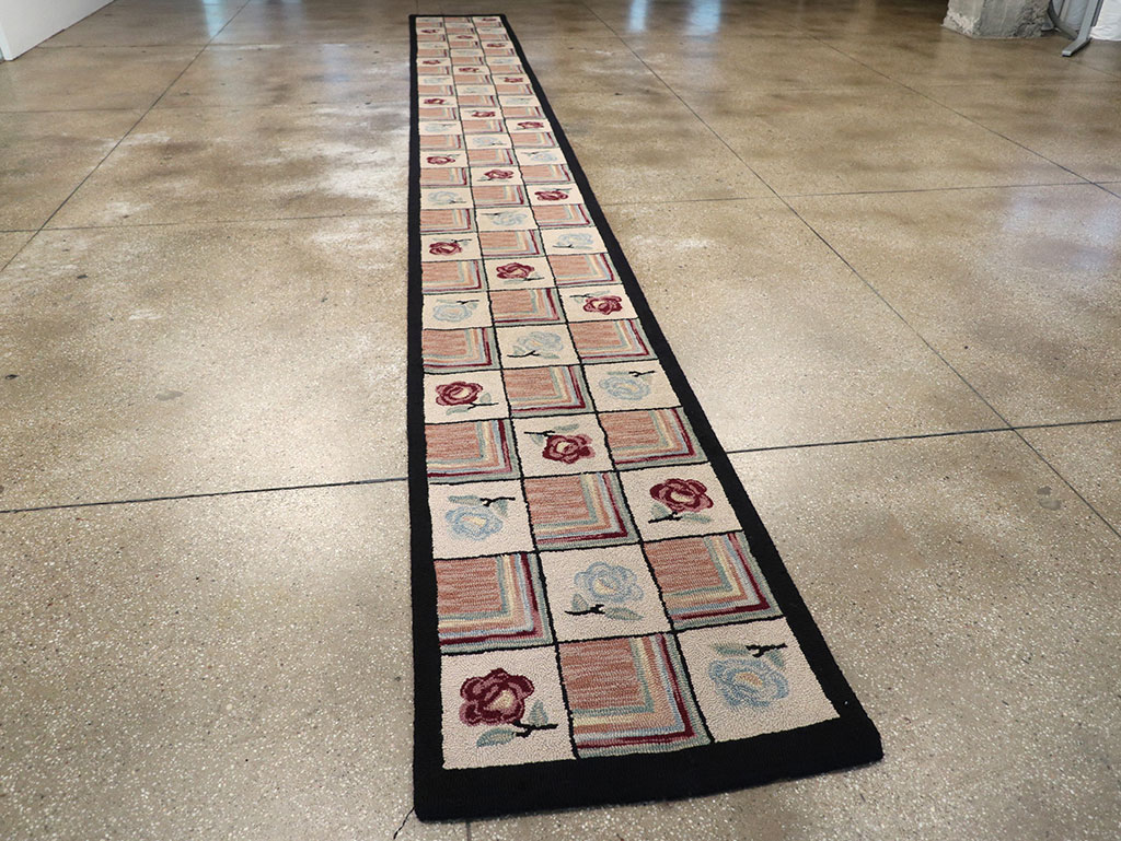 A Hook Rug Runner, No.9528 - Gss