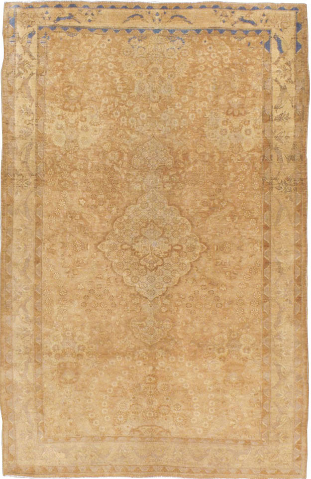 An Agra Rug, No.9594 - Gss
