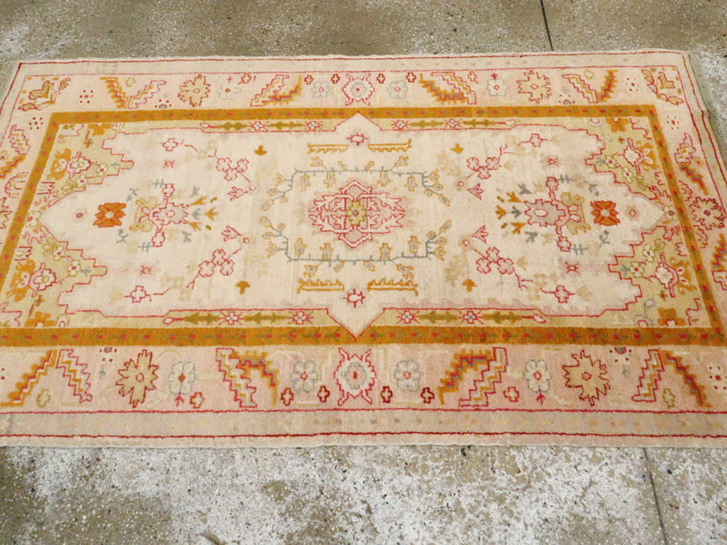 Antique Turkish Oushak Rug, No.9640 - Gss