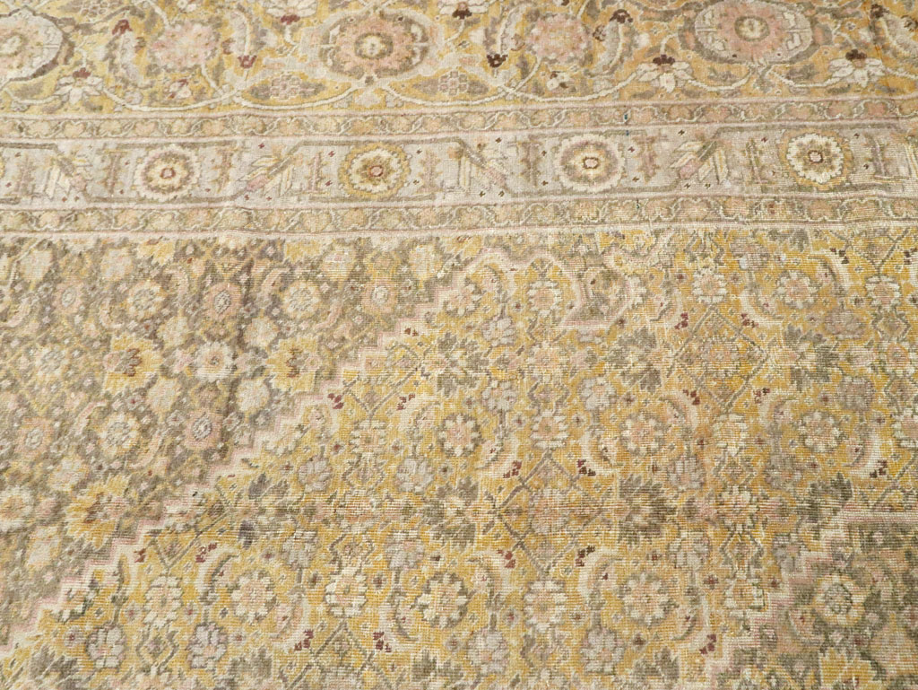 Antique Persian Tabriz Carpet, No.9669 - Gss
