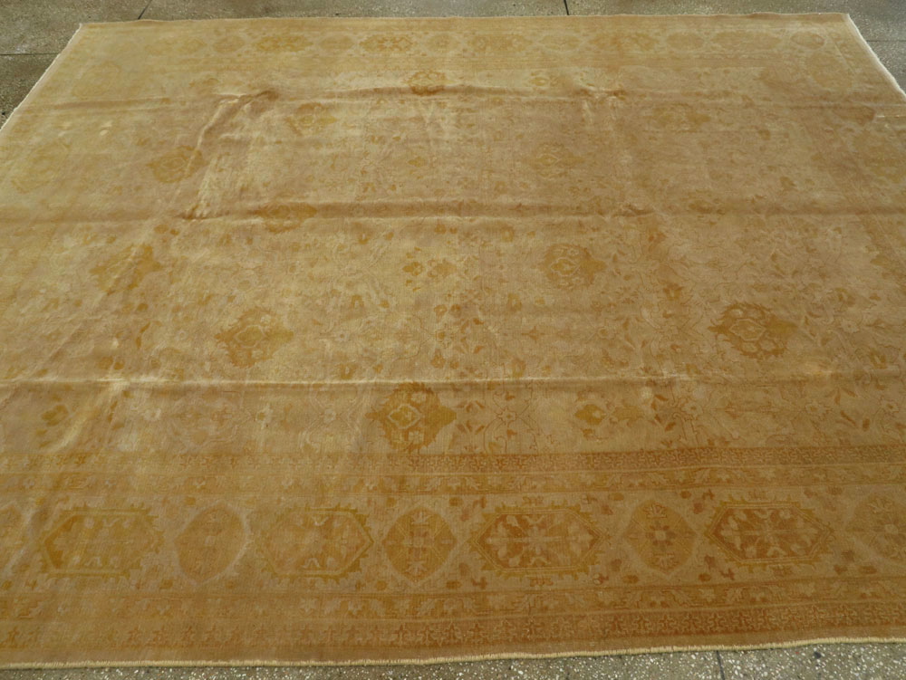 Antique Indian Lahore Square Carpet, No.9726 - Gss