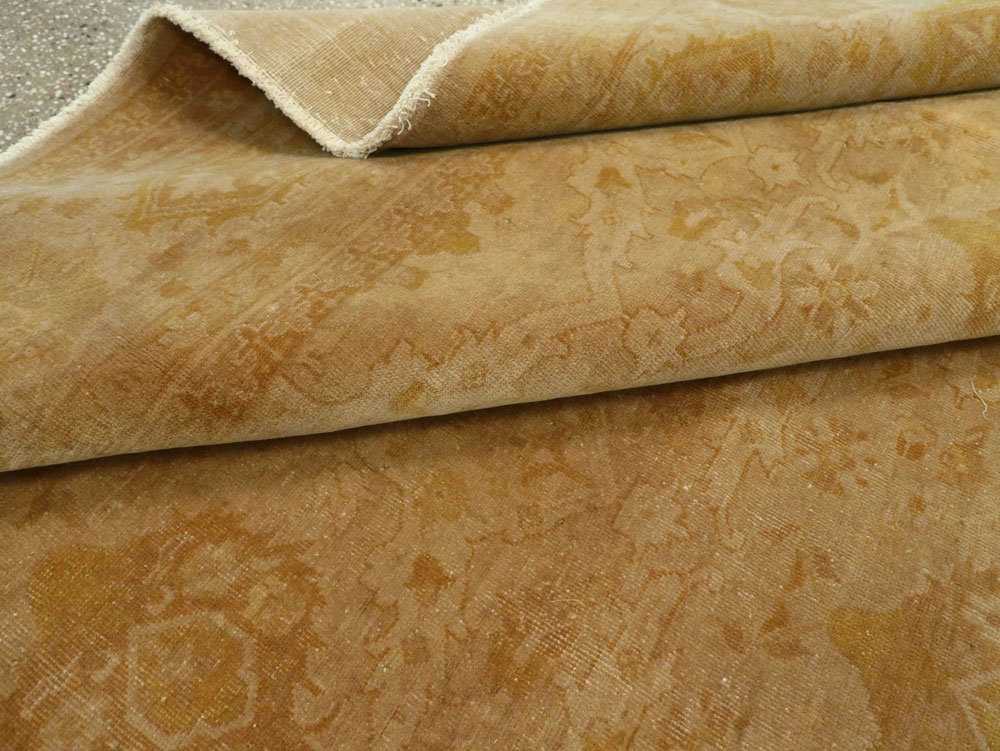 Antique Indian Lahore Square Carpet, No.9726 - Gss