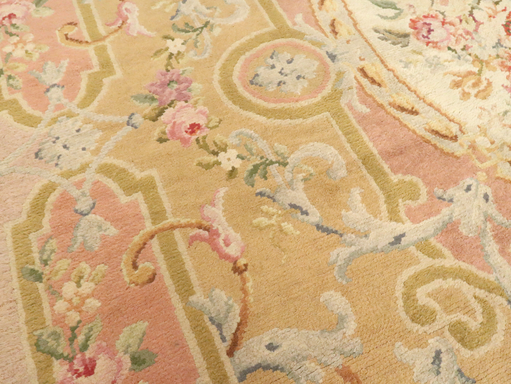 Vintage European Savonnerie Carpet, No.9835 - Gss