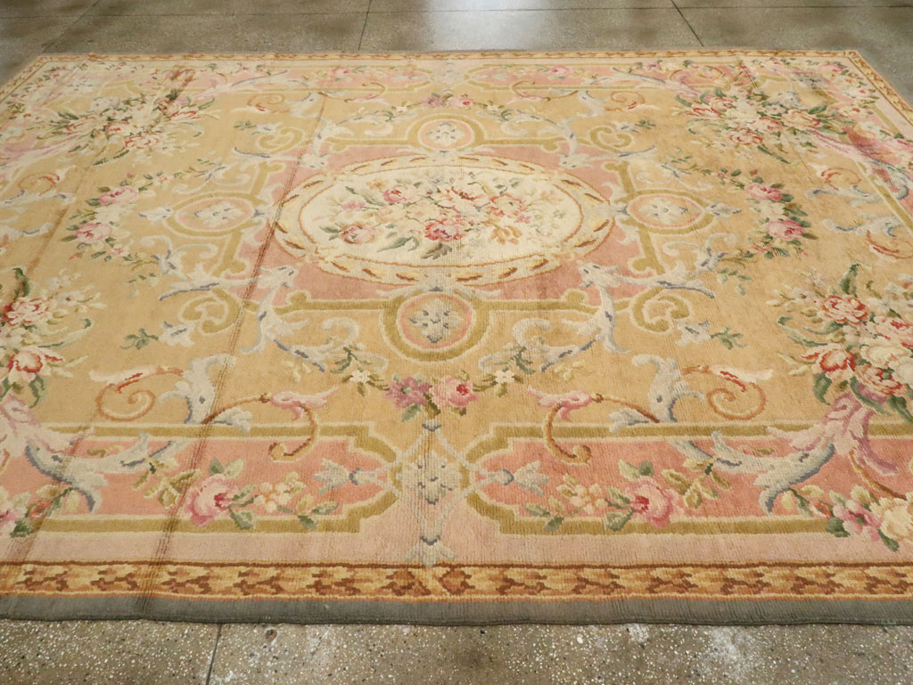 Vintage European Savonnerie Carpet, No.9835 - Gss