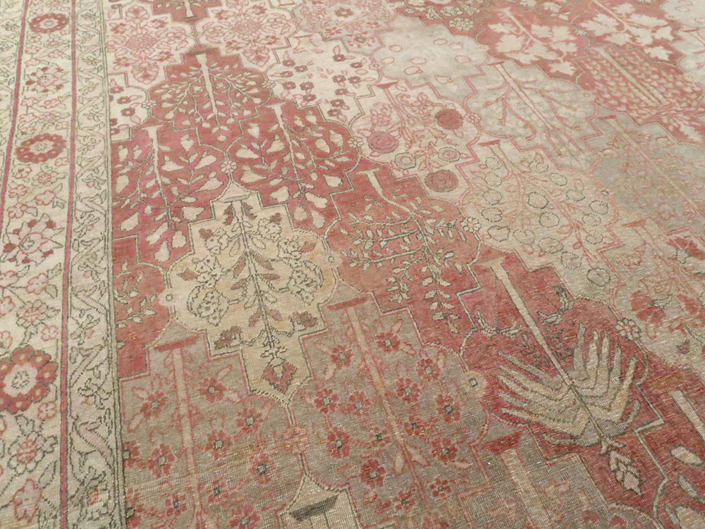 Antique Herekeh Carpet, No.9899 - Gss