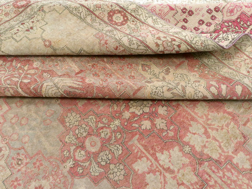 Antique Herekeh Carpet, No.9899 - Gss