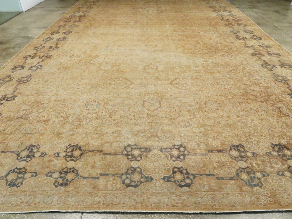 Antique Persian Lavar Kerman Carpet, No.9905 - Gss