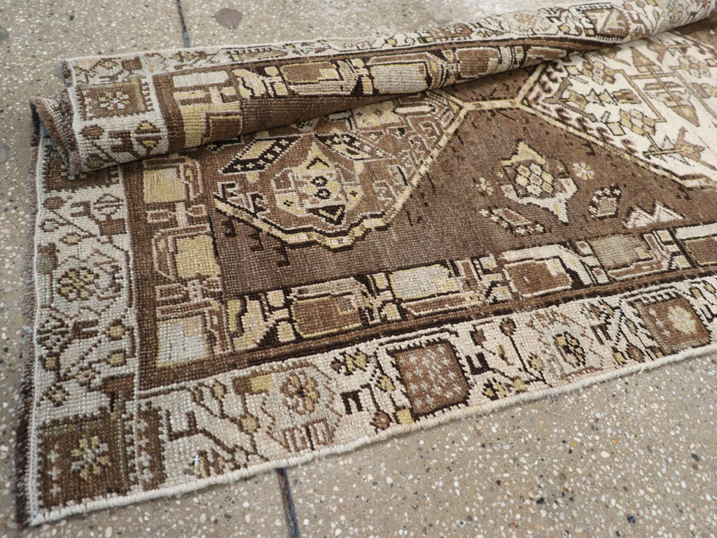 A Serab Runner, No.9949 - Gss